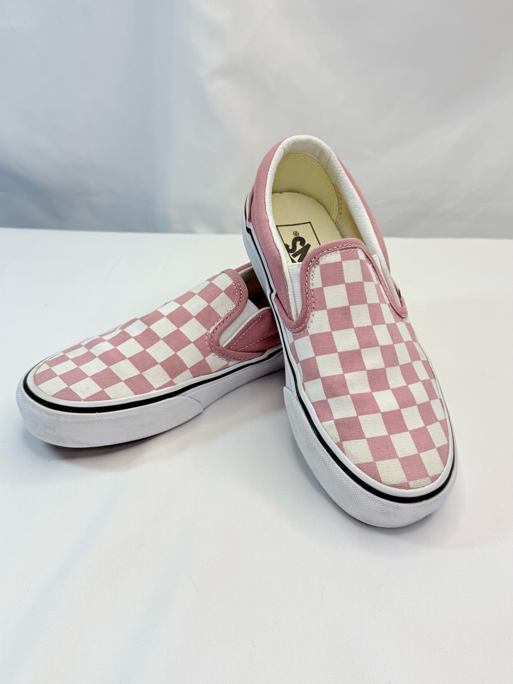 Vans Women’s 5/Men’s 3.5 Pink & White Checkered Slip-On Sneakers
